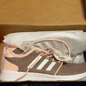 Women’s Adidas Sneakers